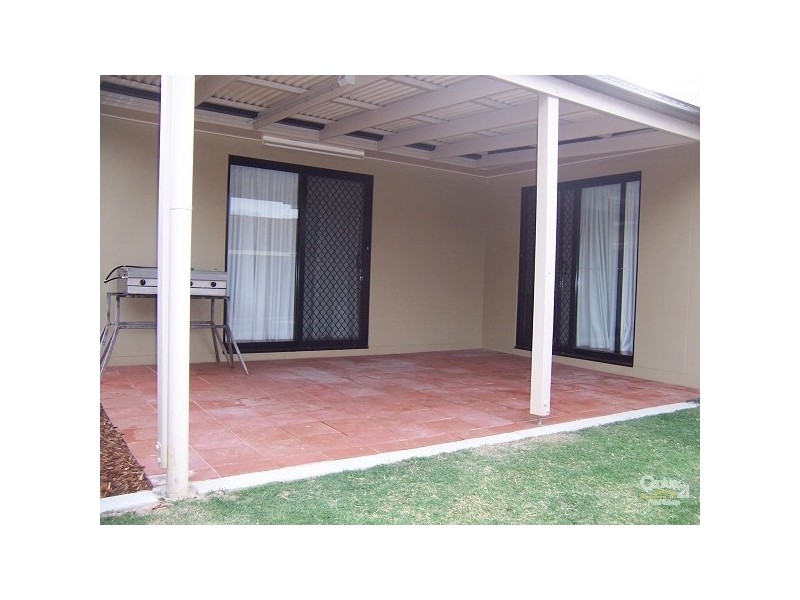 2/758 Ruthven Street, South Toowoomba QLD 4350