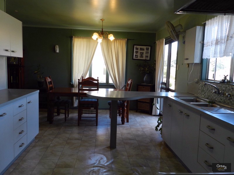 10 Druce Street, Wilsonton QLD 4350