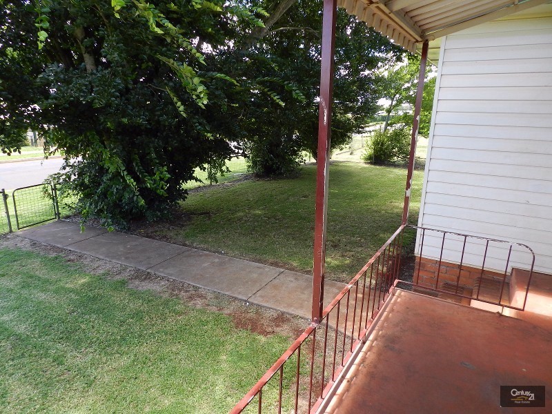 1A Lyndall Street, Harristown QLD 4350