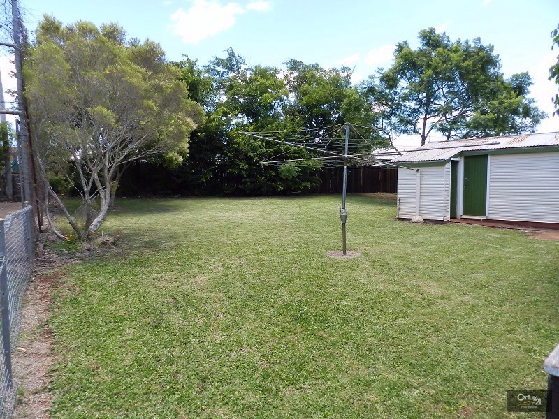 1A Lyndall Street, Harristown QLD 4350