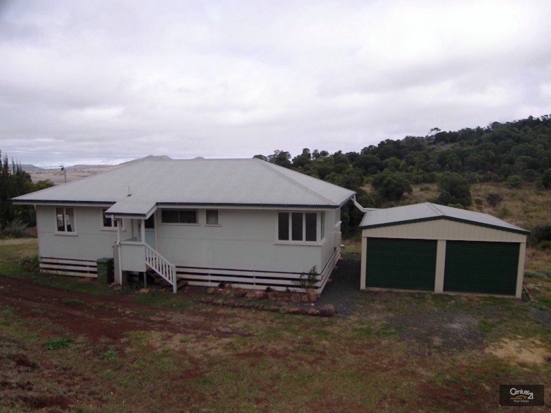 5 Redlands Drive, Gowrie Junction QLD 4352