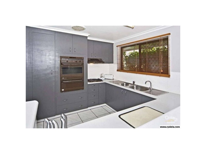 18 Wine Drive, Wilsonton QLD 4350