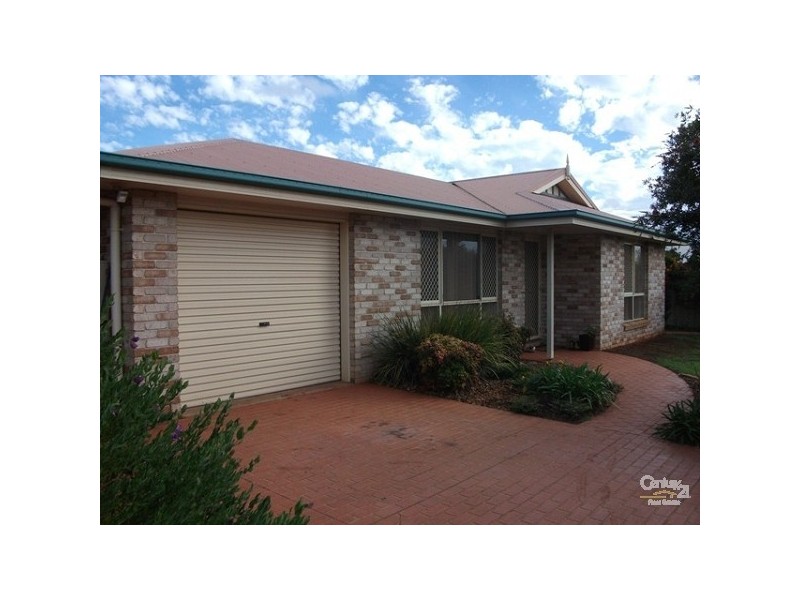 3 Biscay Street, Glenvale QLD 4350