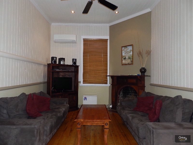 13 Kent Street, East Toowoomba QLD 4350