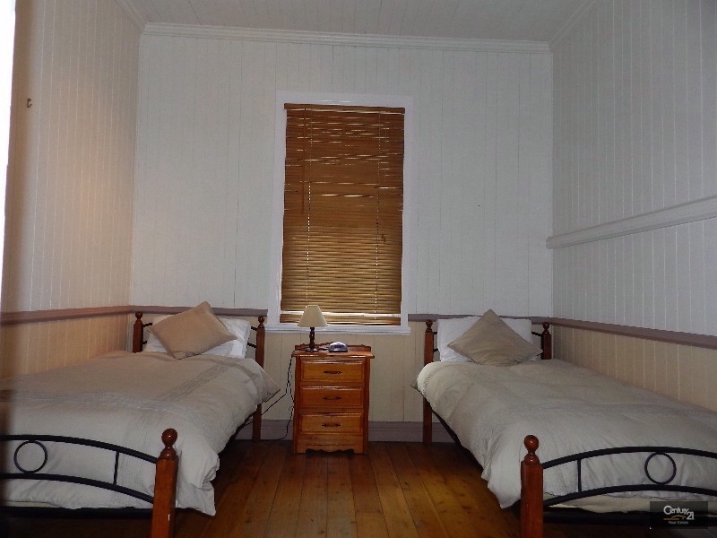 13 Kent Street, East Toowoomba QLD 4350