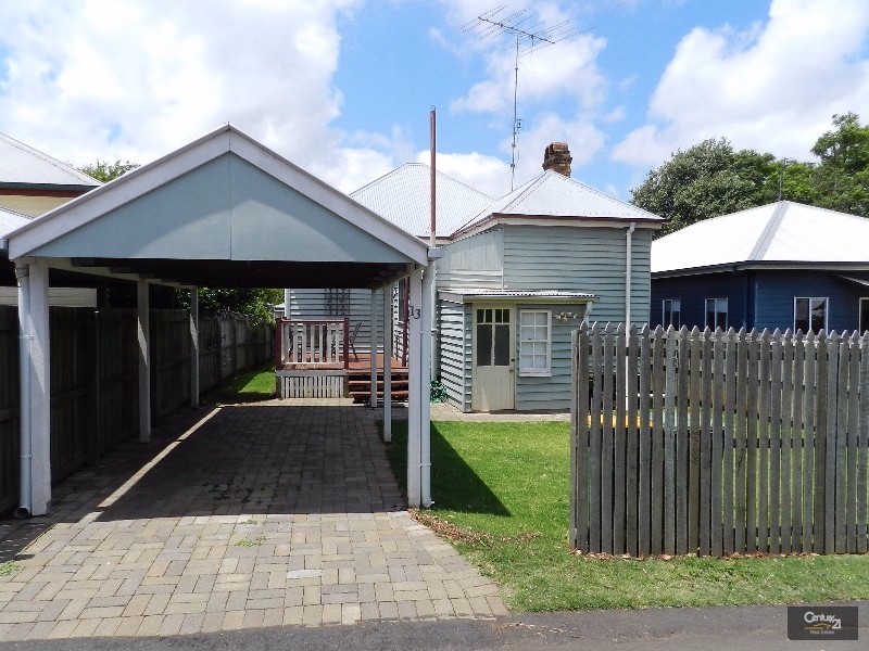 13 Kent Street, East Toowoomba QLD 4350