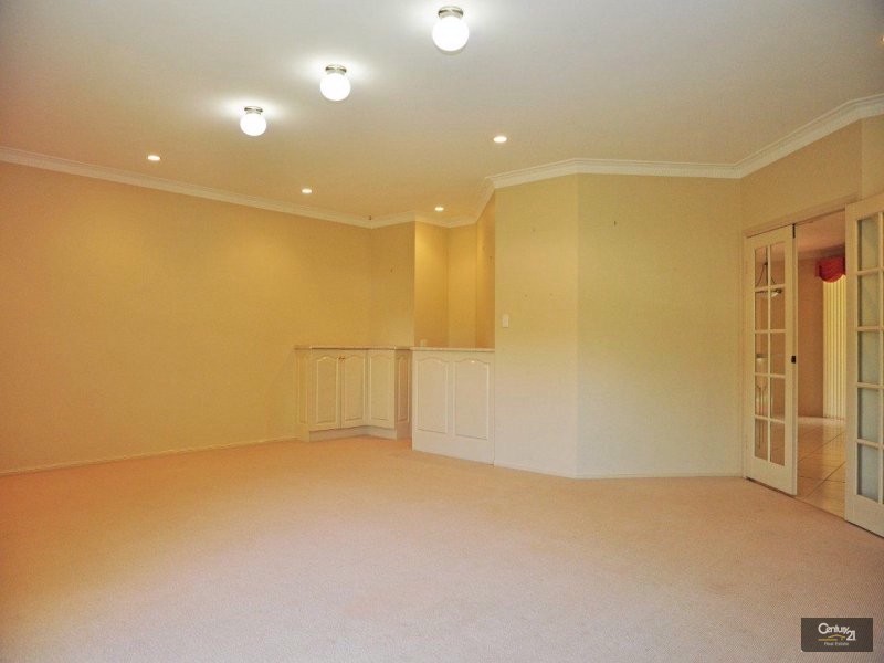 10 Parsley Drive, Middle Ridge QLD 4350