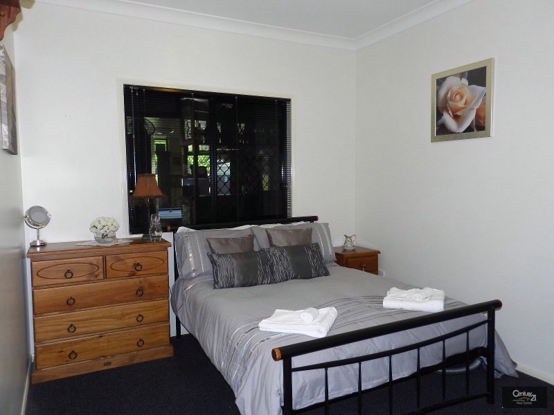 12 Powell Court, Highfields QLD 4352