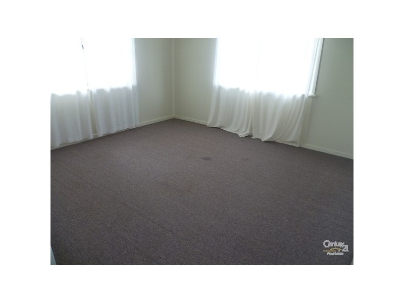 11 McCafferty Street, Wilsonton QLD 4350