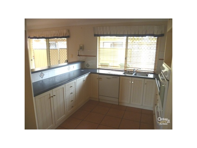 33 Chelwyn Street, Middle Ridge QLD 4350