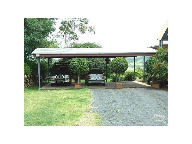 192 Meynink Road, Hodgson Vale QLD 4352