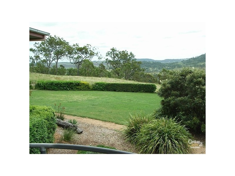 192 Meynink Road, Hodgson Vale QLD 4352