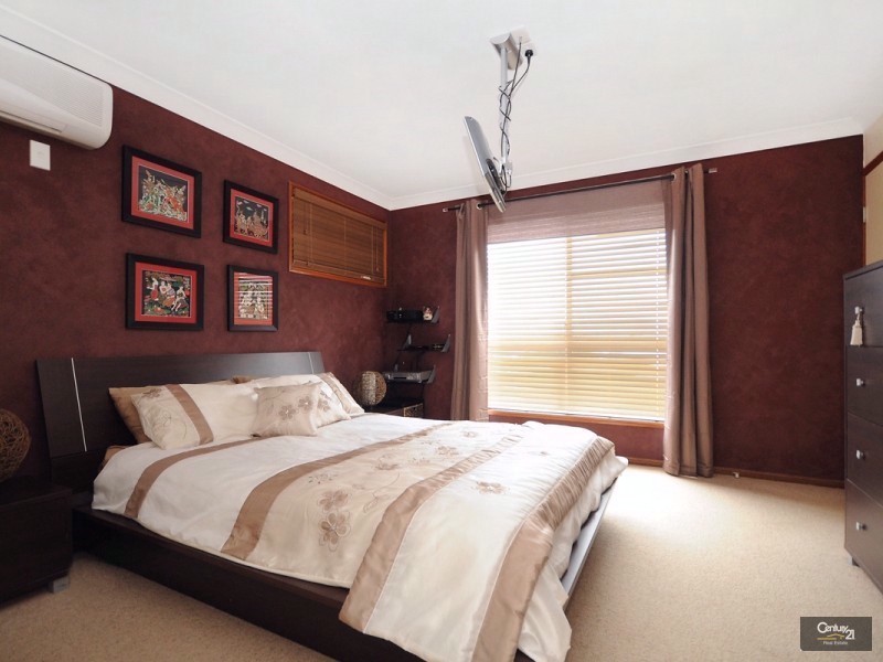 2 Kensington Court, Darling Heights QLD 4350