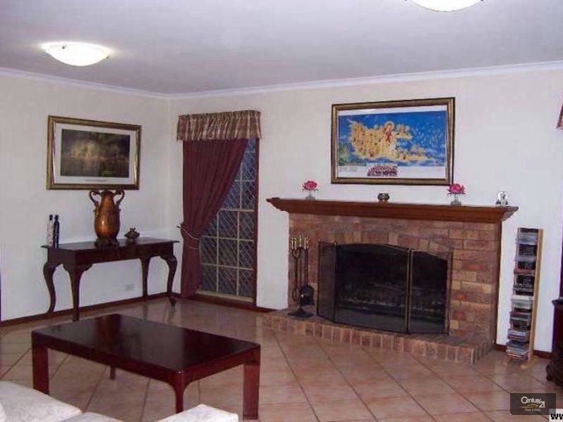 347  Greenwattle Street, Wilsonton QLD 4350