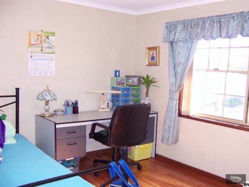 347  Greenwattle Street, Wilsonton QLD 4350