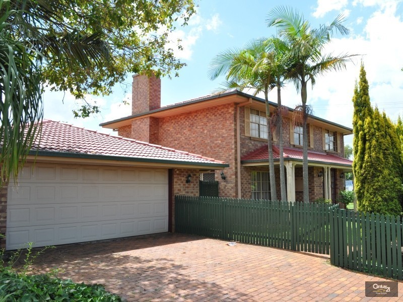 347  Greenwattle Street, Wilsonton QLD 4350