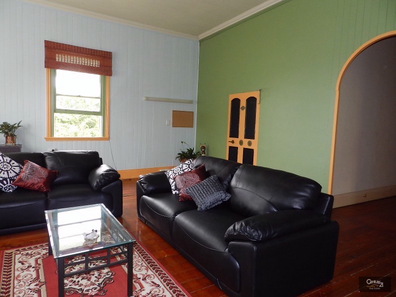 14 Ramsay Street, Greenmount QLD 4359