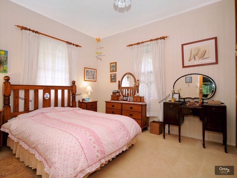 64 Long Street, Rangeville QLD 4350