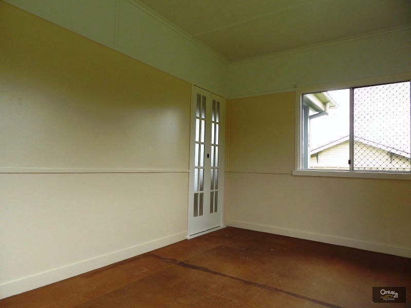 279  South Street, South Toowoomba QLD 4350