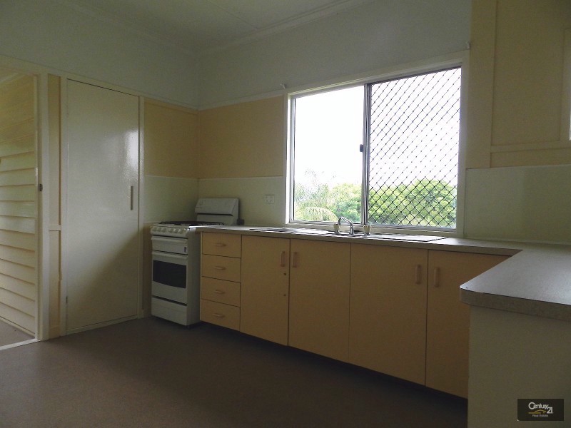 279  South Street, South Toowoomba QLD 4350