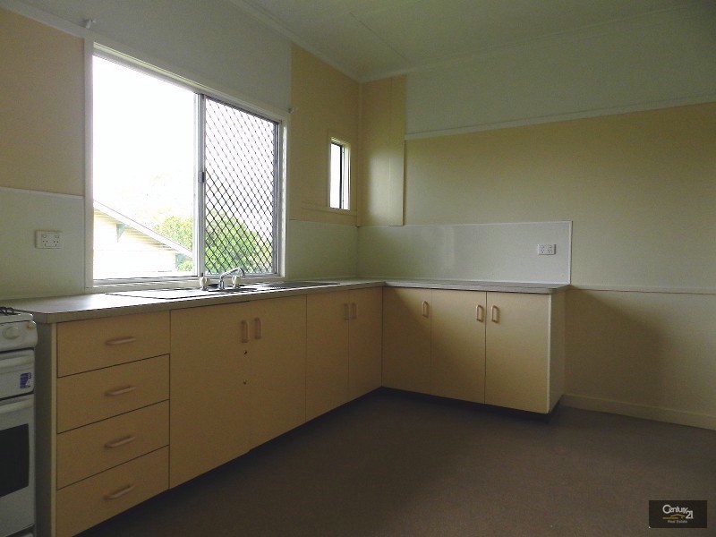 279  South Street, South Toowoomba QLD 4350