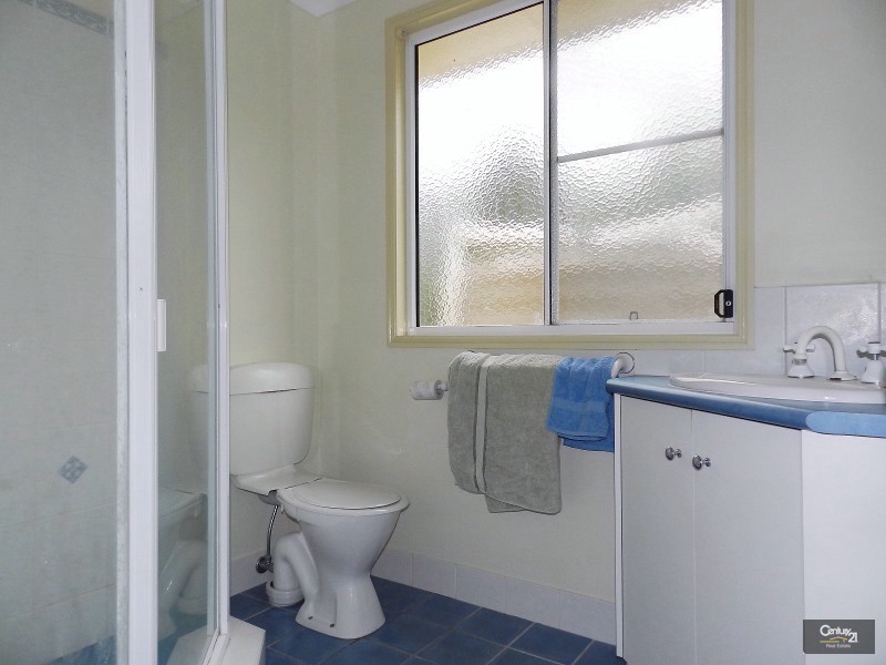 8 Pendoma Drive, Hodgson Vale QLD 4352