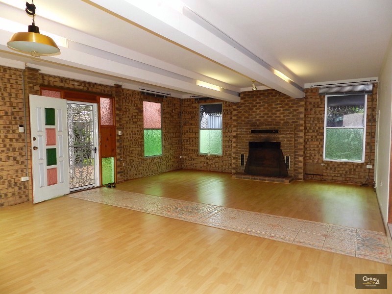 27  Hill Street, Toowoomba QLD 4350