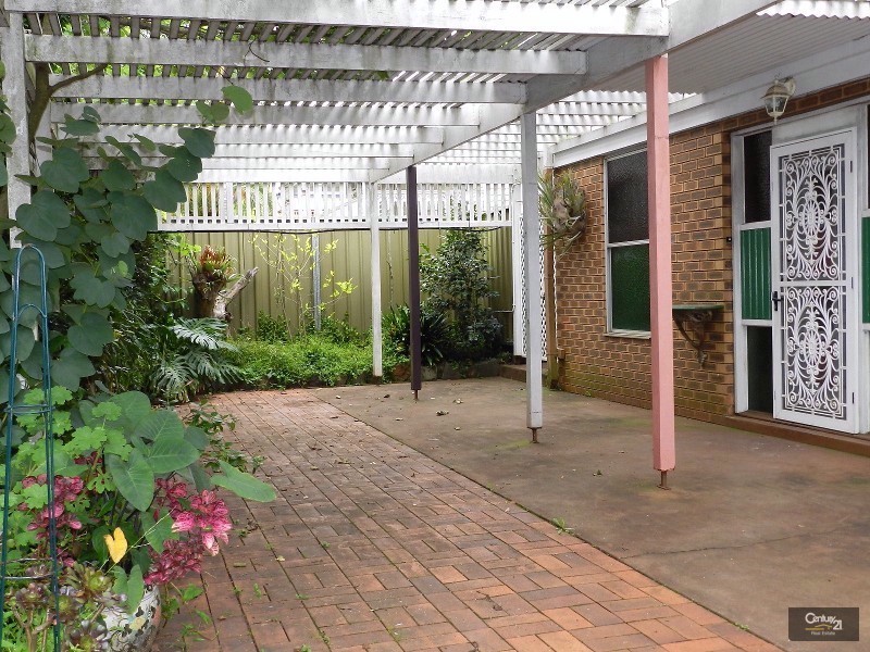 27  Hill Street, Toowoomba QLD 4350
