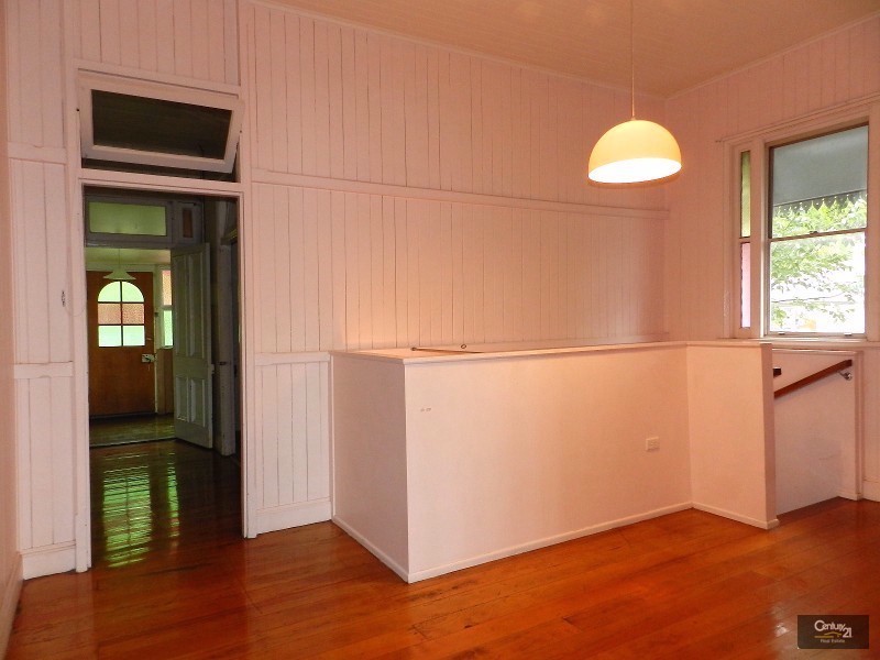 27  Hill Street, Toowoomba QLD 4350