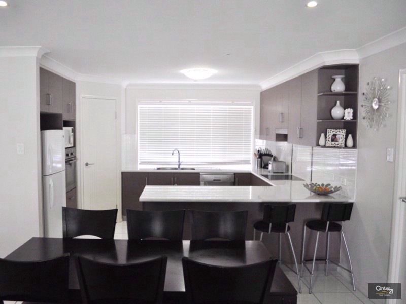 26 Ashford Drive, Wyreema QLD 4352