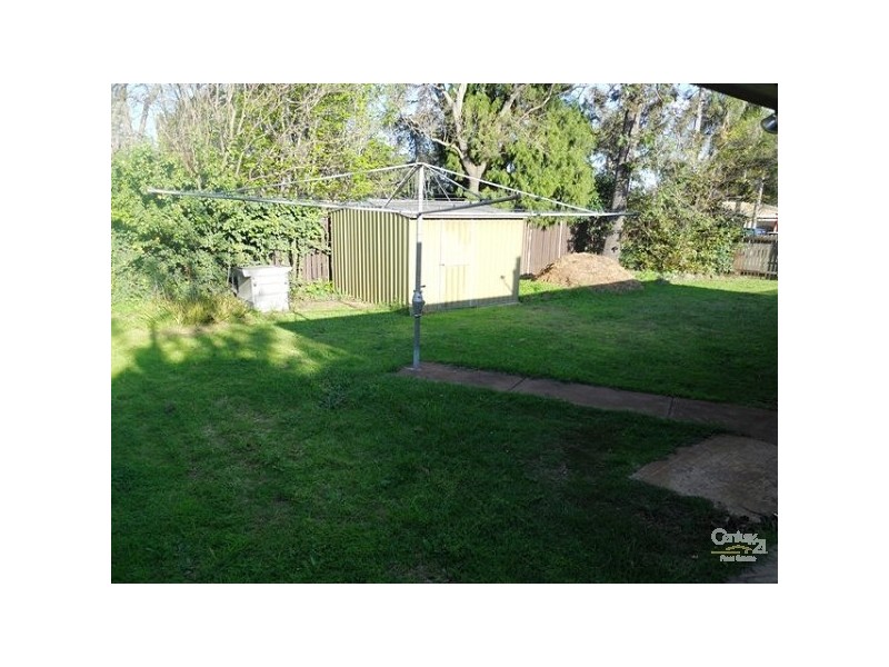 27 McFarlane Street, Wilsonton QLD 4350