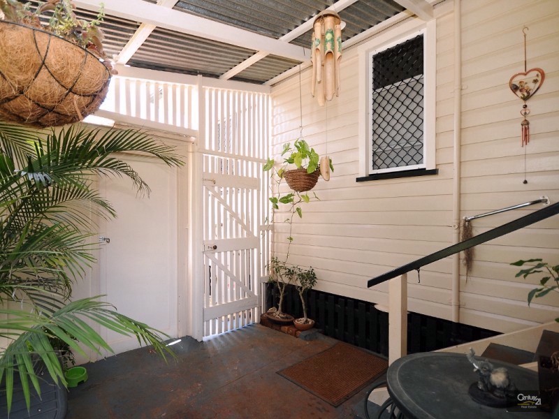 8A Aubigny Street, East Toowoomba QLD 4350