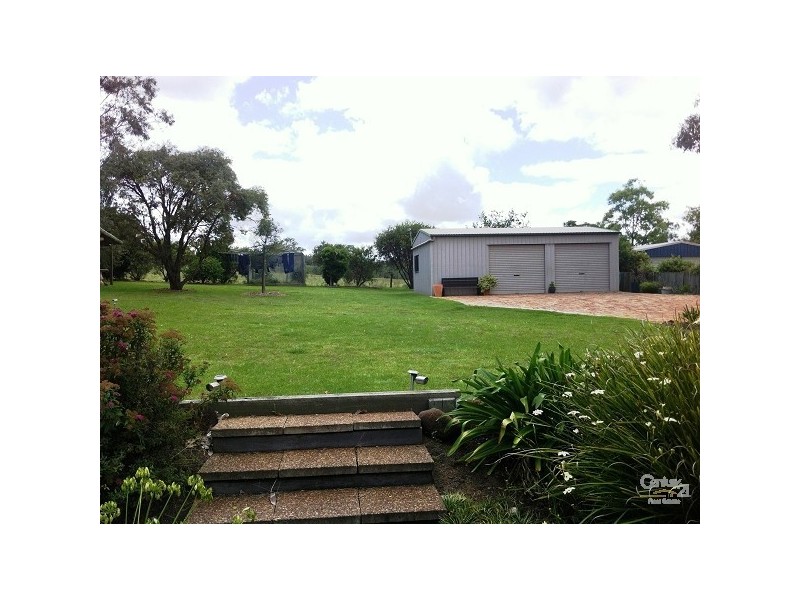 36 Garrett Road, Meringandan QLD 4352
