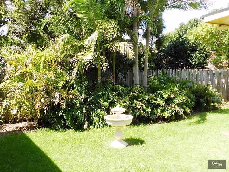 9 Duncraggon Street, South Toowoomba QLD 4350