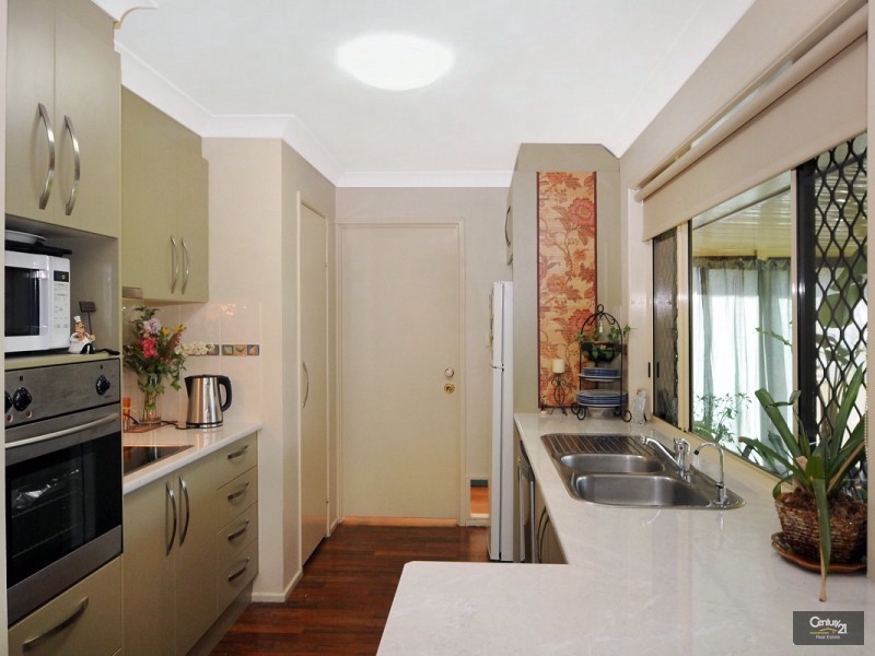13 Maguire Court, Harristown QLD 4350