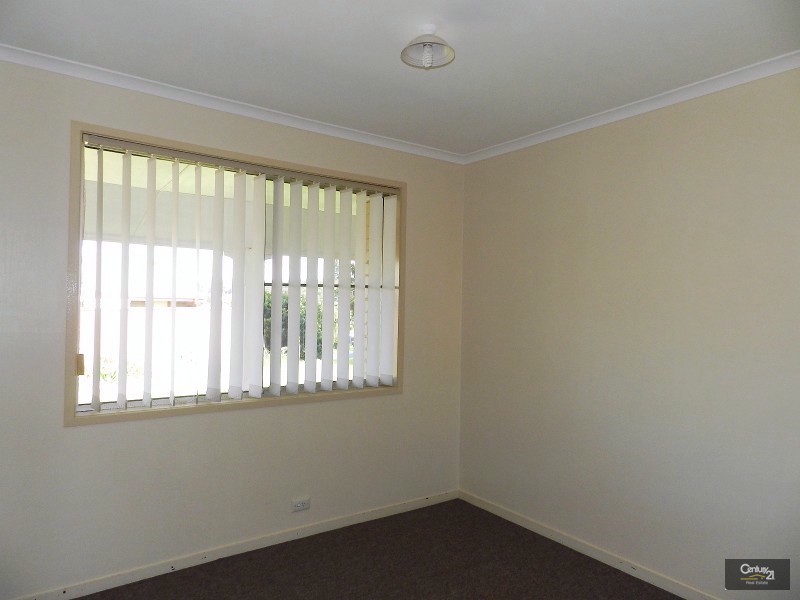 29 Agnes Street, Centenary Heights QLD 4350