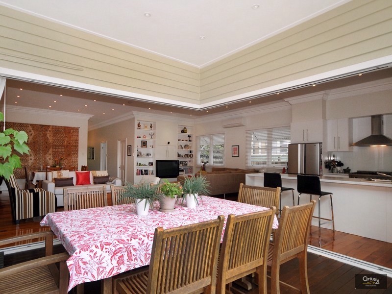 15 Godsall Street, East Toowoomba QLD 4350