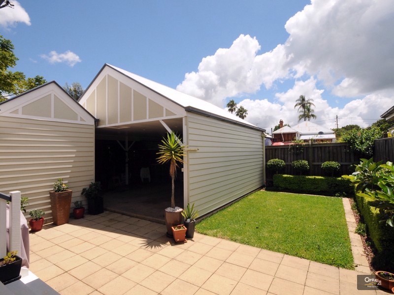 15 Godsall Street, East Toowoomba QLD 4350