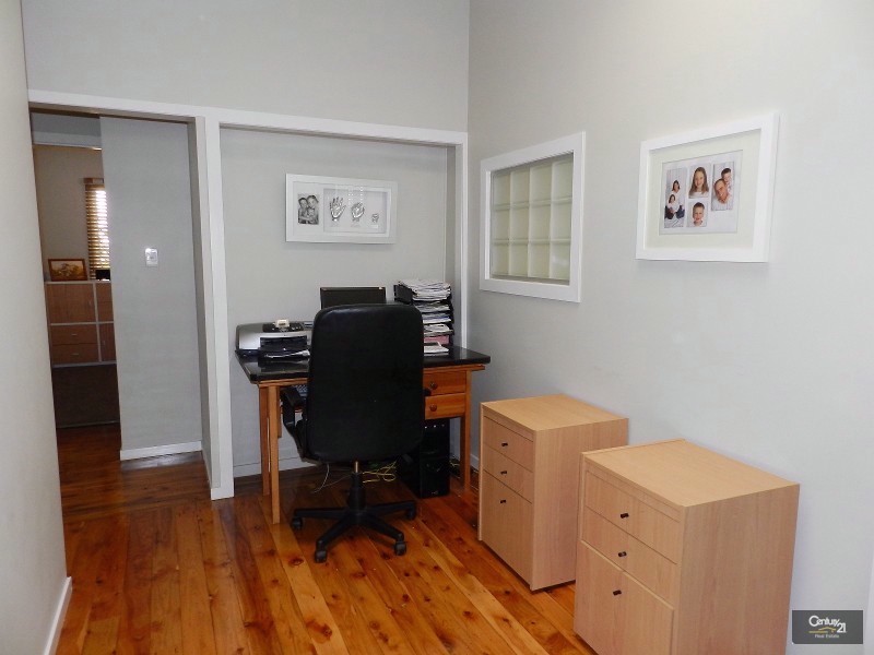 12 Johnson Street, East Toowoomba QLD 4350