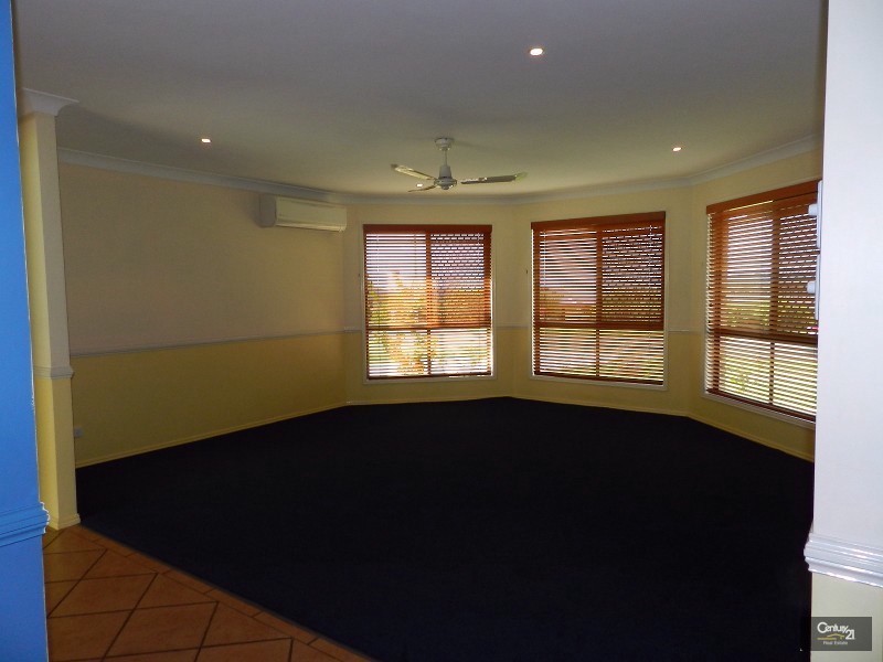 16 Michael Street, Westbrook QLD 4350