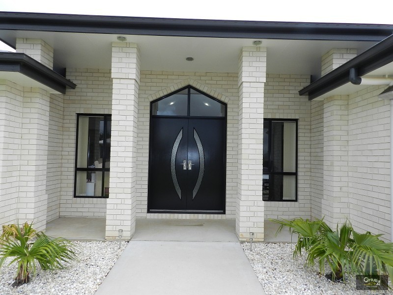 23  Honeyeater Drive, Highfields QLD 4352