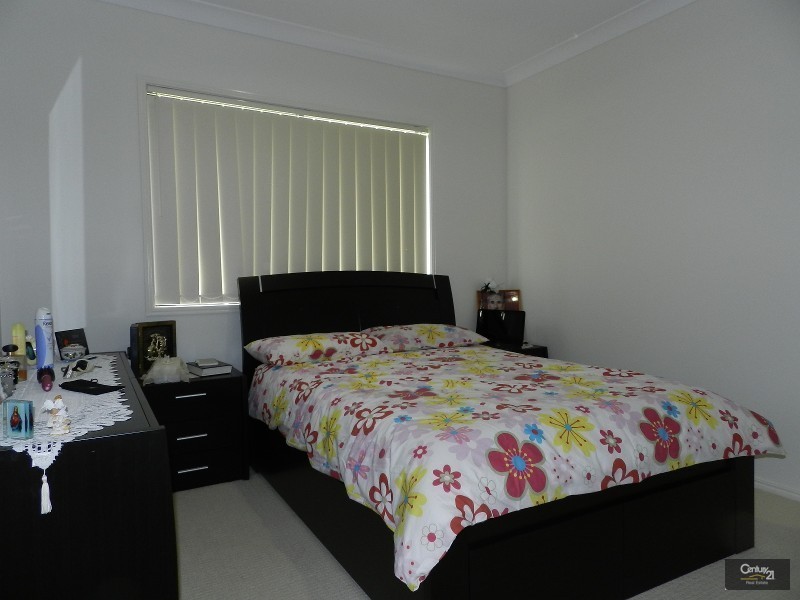 23  Honeyeater Drive, Highfields QLD 4352