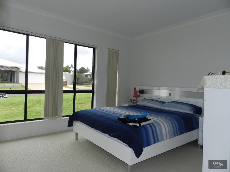 23  Honeyeater Drive, Highfields QLD 4352