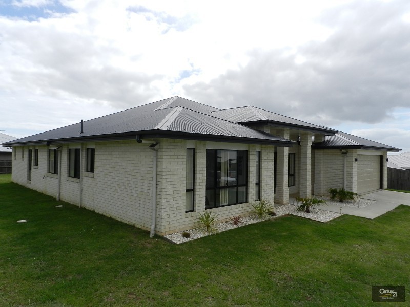 23  Honeyeater Drive, Highfields QLD 4352