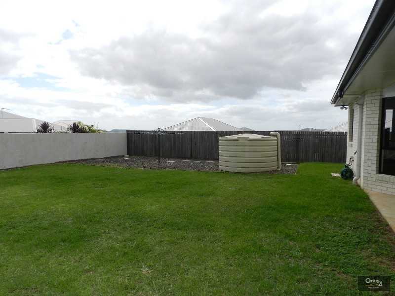23  Honeyeater Drive, Highfields QLD 4352