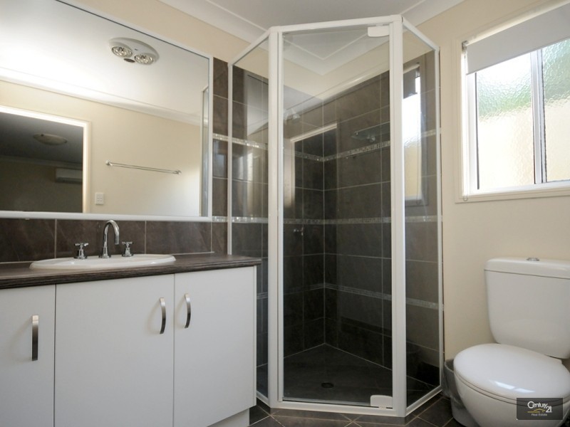 3a Blackdown Street, Harristown QLD 4350