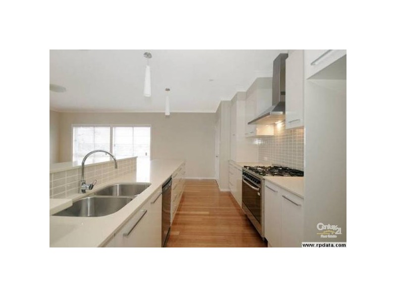 2 Sawyers Court, Gowrie Junction QLD 4352