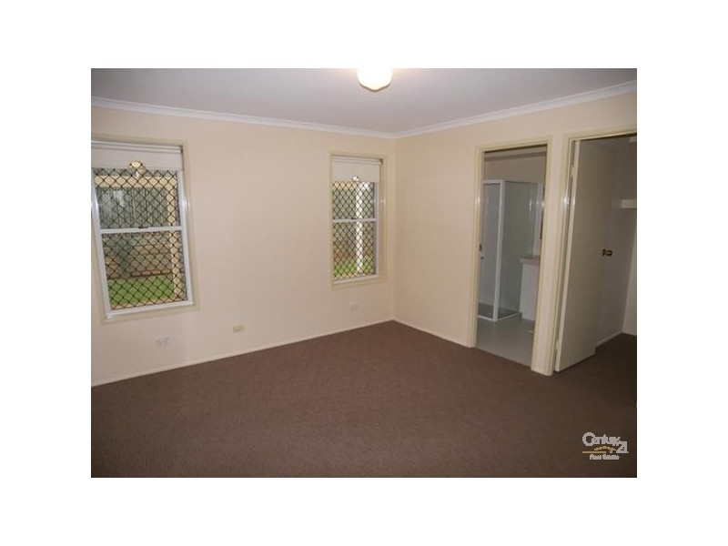 22 Stoneyhurst Court, Glenvale QLD 4350