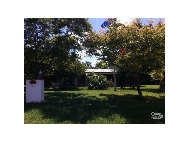 24 Shorelands Drive, Withcott QLD 4352