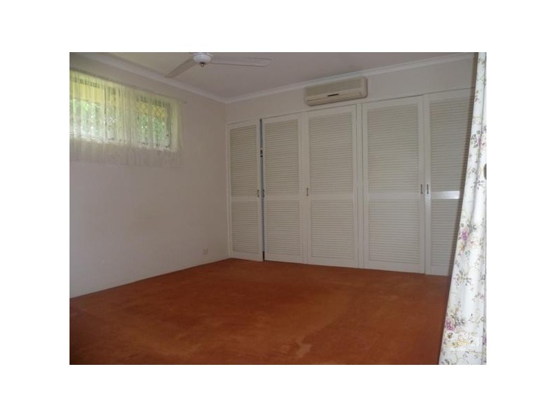 24 Shorelands Drive, Withcott QLD 4352